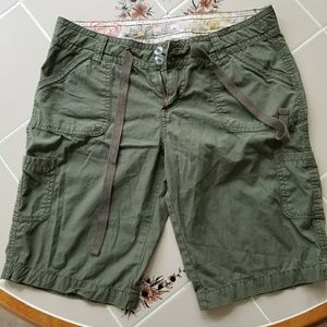 ** SOLD** Green cargo shorts